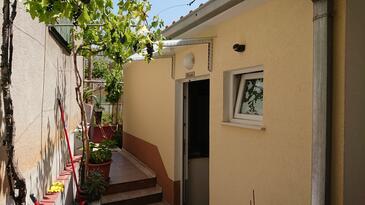 Studio with balcony Omiš, Central Dalmatia