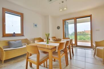 Holiday house with a swimming pool Zadar - Diklo, Zadar - 15336