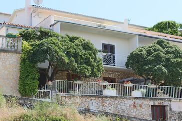 Apartamentos com terraço Jelsa, Central Dalmatia