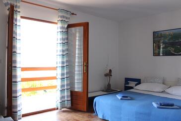 Seaside secluded apartments Zavala, Hvar - 15357