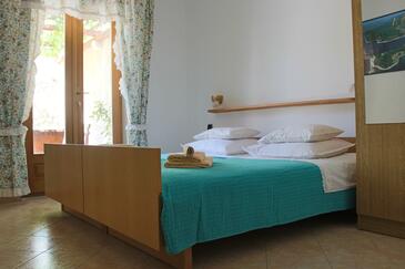 Robinsonské apartmány u moře Zavala, Hvar - 15357