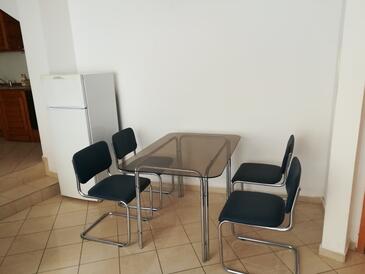 Apartments Tisno, North Dalmatia