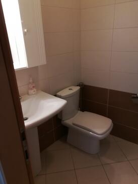Apartments Tisno, North Dalmatia