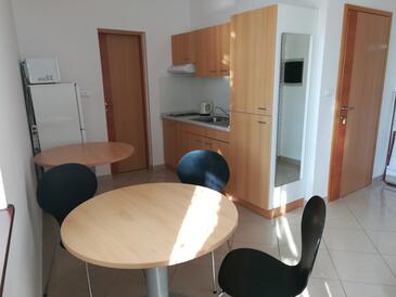Apartments Tisno, North Dalmatia