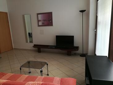 Apartments Tisno, North Dalmatia