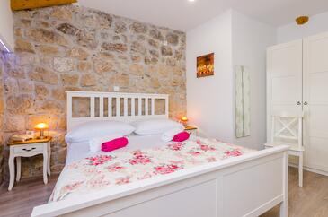 Family friendly house with a swimming pool Mihanići, Dubrovnik - 15367