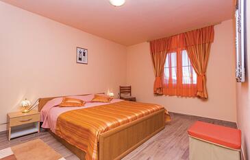 Haus mit Pool für Familien Gajana, Fazana - 15385