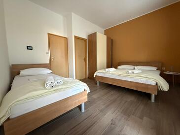 Apartmány u moře Pirovac, Šibenik - 15403