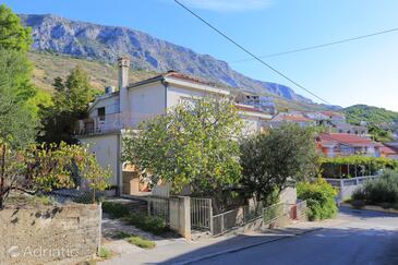 Apartmani s parkingom Dugi Rat (Omiš) - 15417 Adriatic.hr