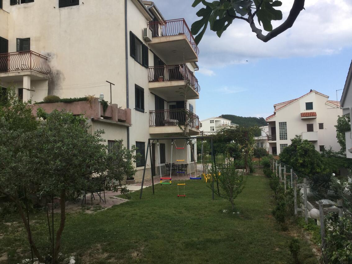 Podwórko - Apartamenty nad morzem Podstrana, Split