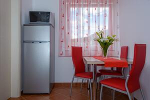 One bedroom apartment Trogir (A-15440-b)