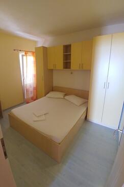 Ferienwohnungen am Meer Brist, Makarska - 15443