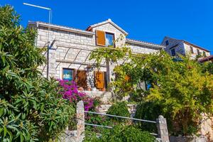 Casa de vacanţă cu parcare Lozisca, Brac - 15444