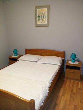 Appartamenti accanto al mare Maslinica, Solta - 15448