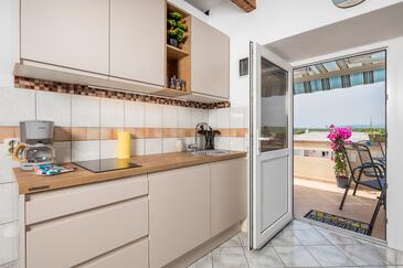 Apartments with parking space Punat, Krk - 15451