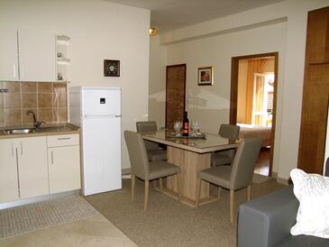 Apartamentos Baška Voda, Dalmácia Central