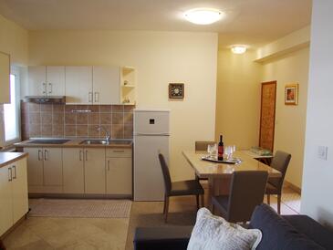Apartamentos Baška Voda, Dalmácia Central