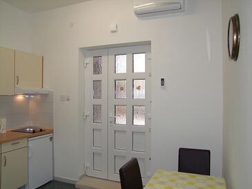Apartamentos Baška Voda, Dalmácia Central
