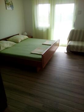 Apartmanok parkolóhellyel Banjol, Rab - 15463