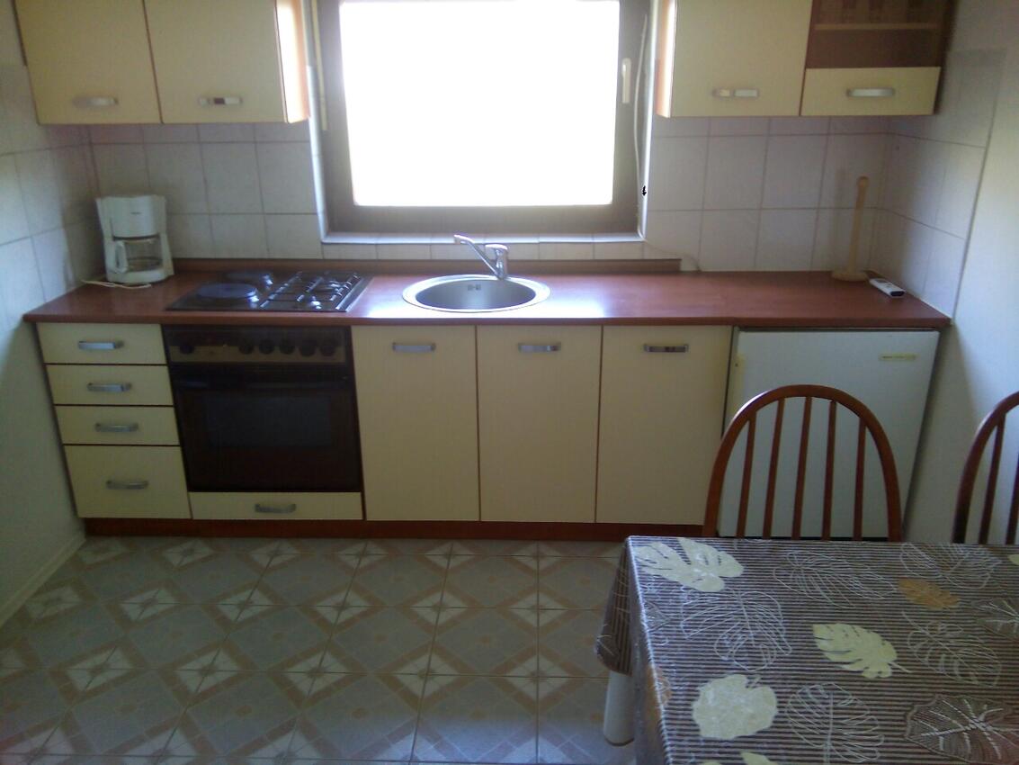 Appartamenti con parcheggio Banjol, Arbe - Rab - 15463