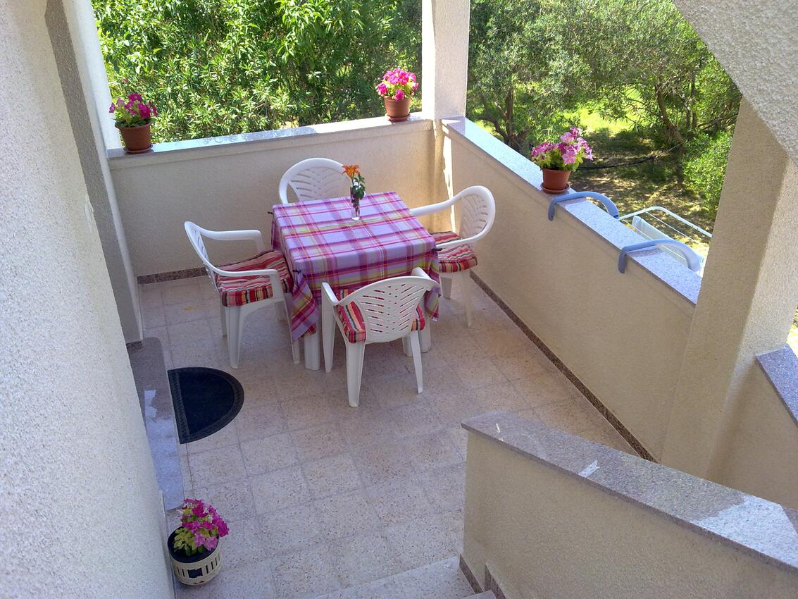 Appartamenti con parcheggio Banjol, Arbe - Rab - 15463