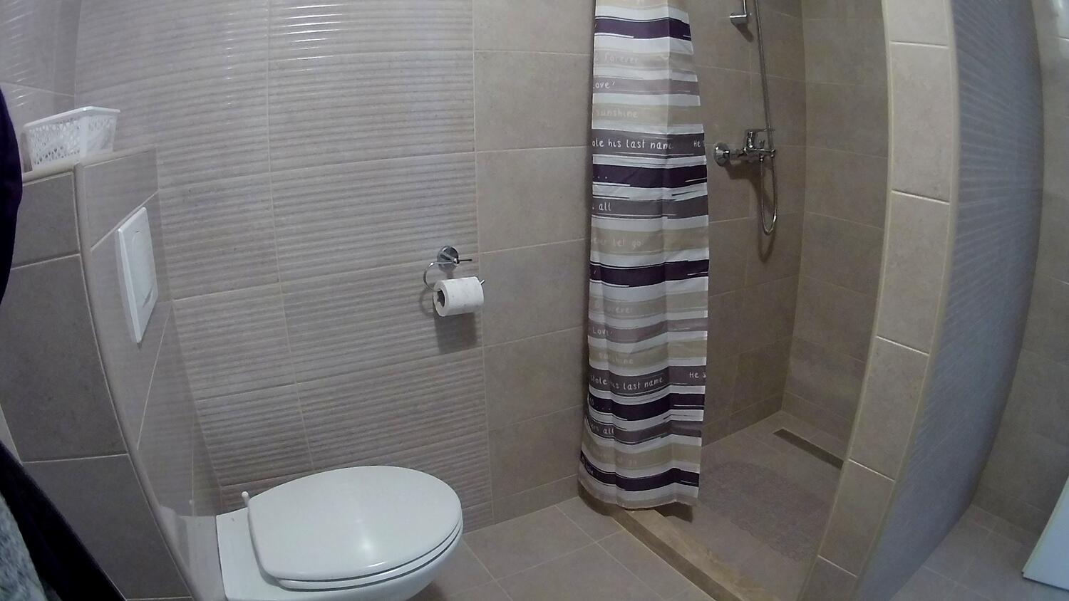A-15475-b - Private accommodation - Apartments with a parking space Podaca, Makarska