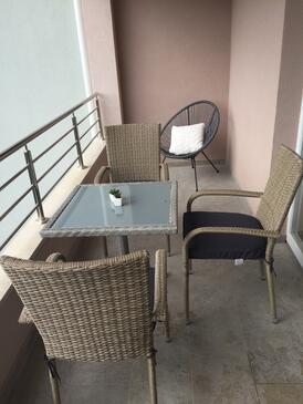 Apartmani s parkingom Podaca, Makarska - 15475