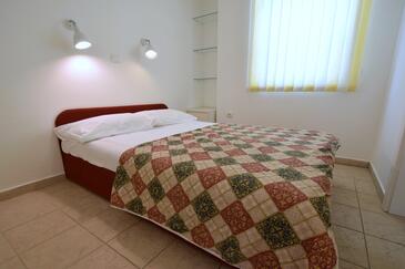 Appartamenti accanto al mare Cizici, Veglia - Krk - 15494