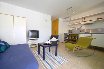 Lägenheter vid havet Cizici, Krk - 15494