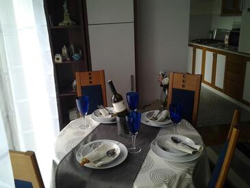 Apartments with WiFi Zagreb - 15507