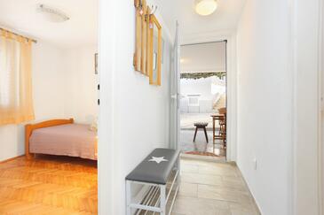 Apartments with terrace Trogir, Central Dalmatia