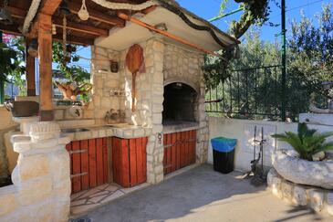 Apartments with terrace Trogir, Central Dalmatia