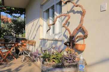 Apartments with terrace Trogir, Central Dalmatia