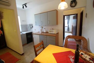 Appartements avec piscine pour les familles avec enfants Kampor, Rab - 15518