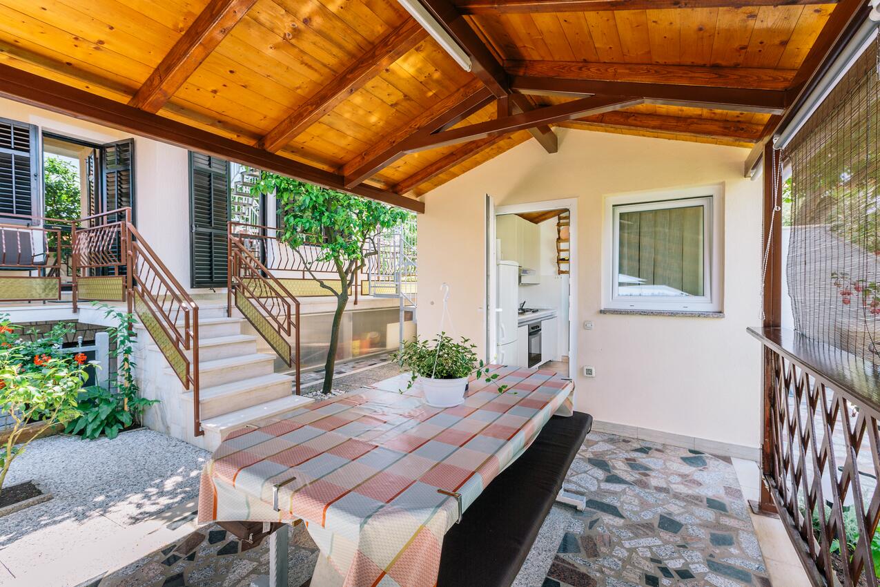 Apartmaji s parkingom Štinjan, Pula - 15560