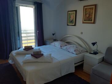 Apartments by the sea Gradac, Makarska - 15642
