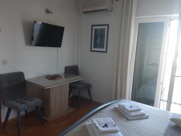 Spisestue Gradac, Spisestue i overnattingstype studio-apartment, klimaanlegg tilgjengelig jeg WiFi.