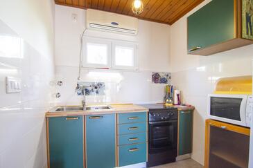 Apartmanok a tenger mellett Okrug Donji, Ciovo - 15655