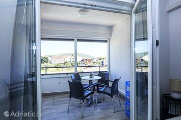 Apartmanok a tenger mellett Pirovac, Sibenik - 15659