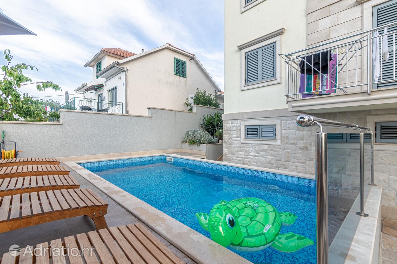 Giardino - Appartamenti con piscina per famiglie San Giovanni di Brazza - Sutivan, Brazza - Brač