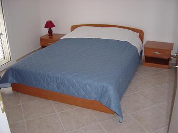 Appartementen aan zee Primosten - 15704