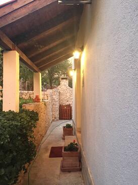 Appartementen aan zee Primosten - 15704