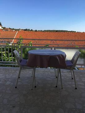 Apartmanok és szobák parkolóhellyel Hvar - 15706
