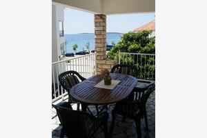 Tweekamerappartement Primosten (A-15718-a)