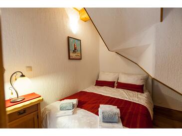 Apartmani s internetom Vrbnik, Krk - 15721