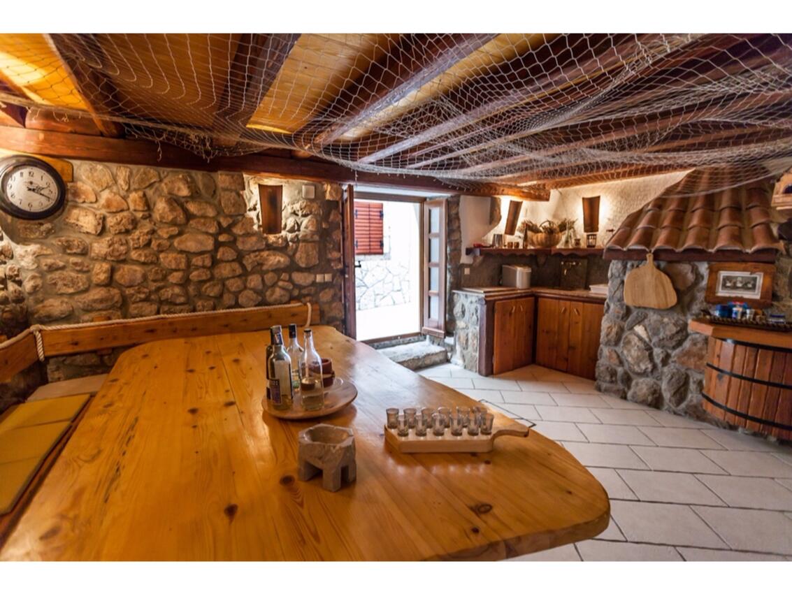 Appartementen met internet Vrbnik, Krk - 15721