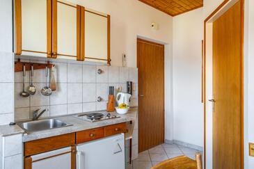 Apartmány s parkovištěm Nemira, Omiš - 15727