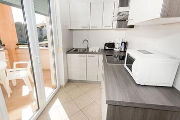 Rodinné apartmány s bazénem Vinkuran, Pula - 15736