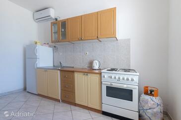 Apartments with parking space Ivan Dolac, Hvar - 15784