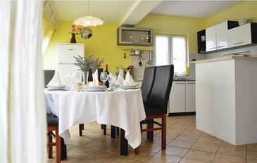 Family friendly house with a swimming pool Posedarje, Novigrad - 15785